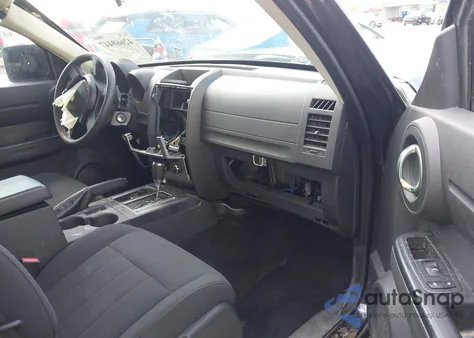 2011 Dodge Nitro Heat из США, поврежденный, VIN 1D4PU4GK8BW537638